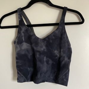 Lululemon tank